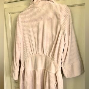 Soft surroundings Bathrobe